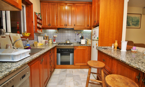 Resale - Villa - Villamartin - Orihuela Costa