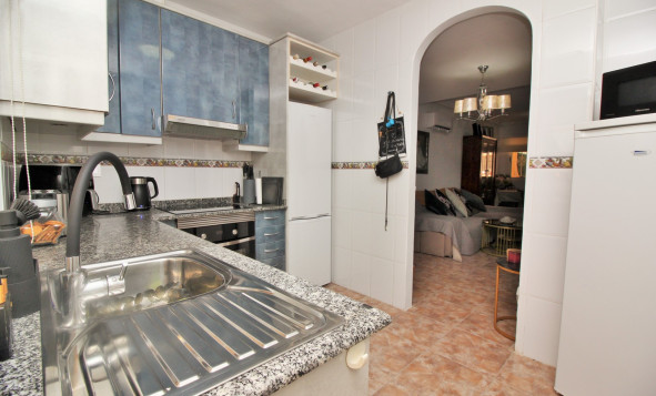 Resale - Villa - Playa Flamenca - Orihuela Costa