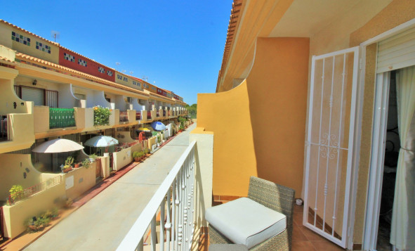 Resale - Villa - Playa Flamenca - Orihuela Costa