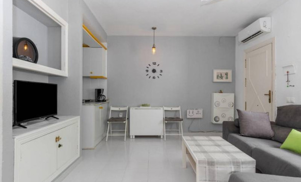 Herverkoop - Semi-detached - Torrevieja - Orihuela Costa