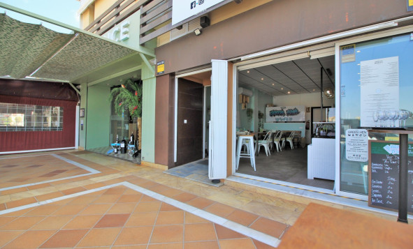 Herverkoop - Commercial Property - Villamartin - Orihuela Costa