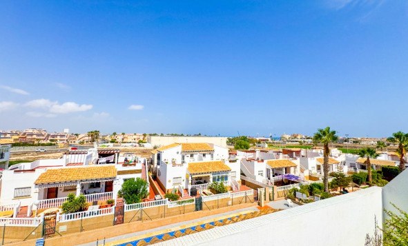 Herverkoop - Villa - Punta Prima - Orihuela Costa