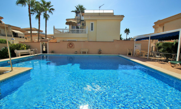 Reventa - Villa - Playa Flamenca - Orihuela Costa