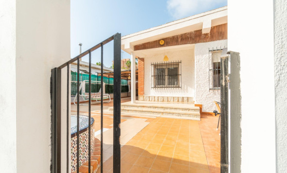 Herverkoop - Villa - Torrevieja - Orihuela Costa