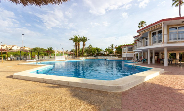 Herverkoop - Villa - Torrevieja - Orihuela Costa