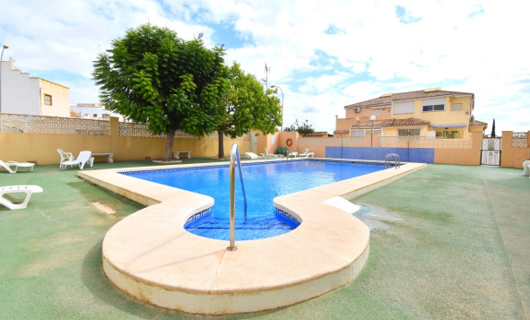 Reventa - Villa - Orihuela Costa