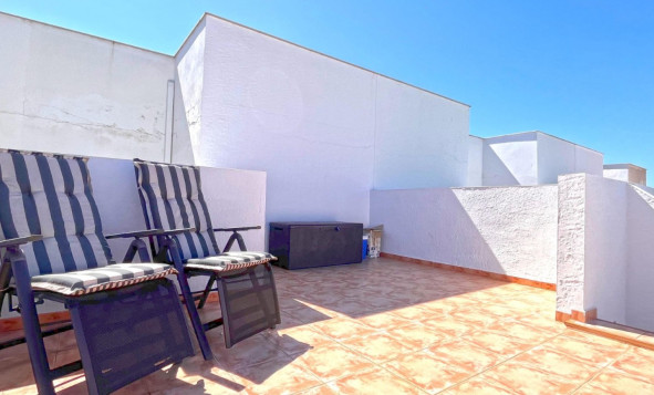 Resale - Villa - Torrevieja - Orihuela Costa