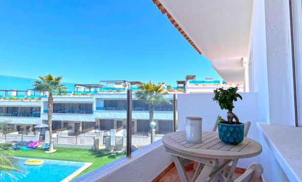 Resale - Villa - Torrevieja - Orihuela Costa