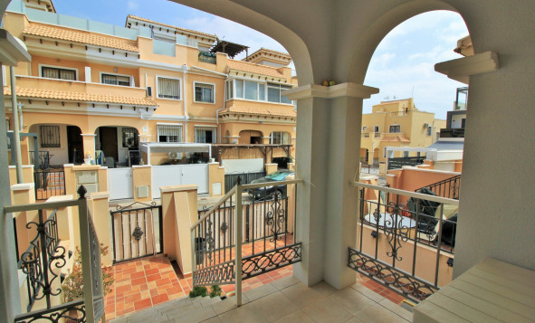 Resale - Villa - Villamartin - Orihuela Costa