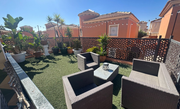 Resale - Villa - Orihuela - Orihuela Costa