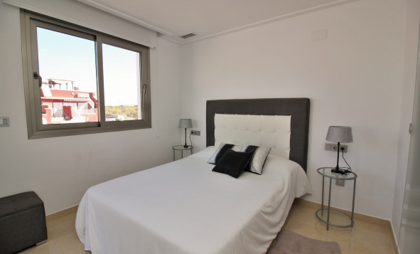 Reventa - Villa - Villamartin - Orihuela Costa