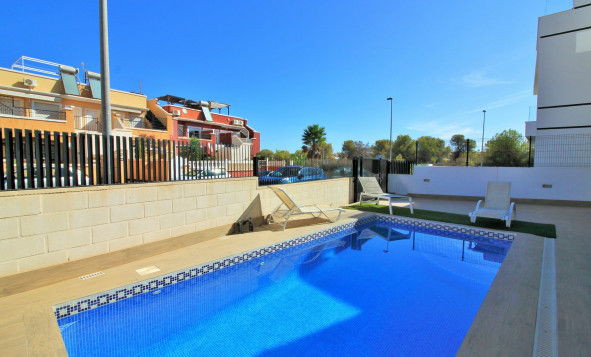 Reventa - Villa - Villamartin - Orihuela Costa