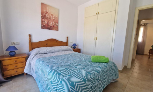 Resale - Apartment - Torrevieja - Orihuela Costa