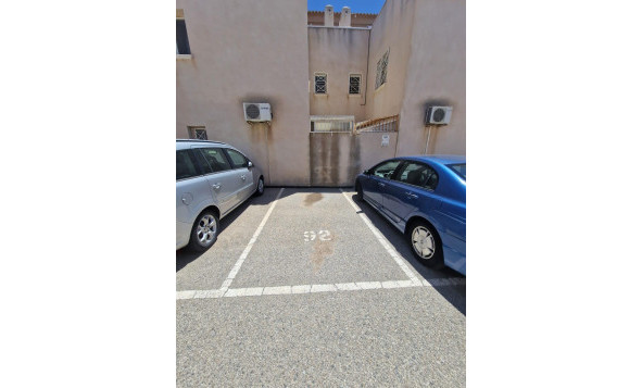 Resale - Apartment - Torrevieja - Orihuela Costa