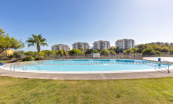 Resale - Apartment - Orihuela Costa