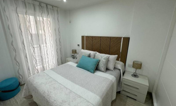 Resale - Apartment - Torrevieja