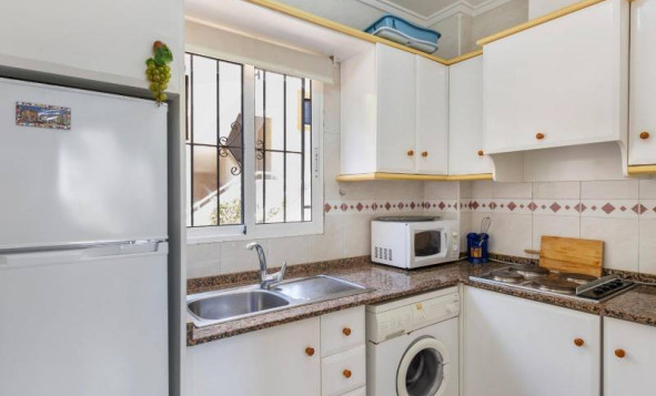 Herverkoop - 1. Appartement / flat - Torrevieja - Costa Blanca Zuid