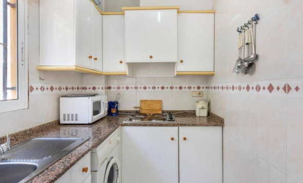 Herverkoop - 1. Appartement / flat - Torrevieja - Costa Blanca Zuid