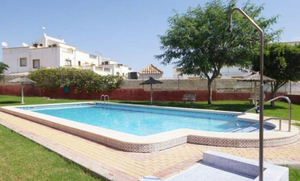 Resale - Apartment - Orihuela Costa