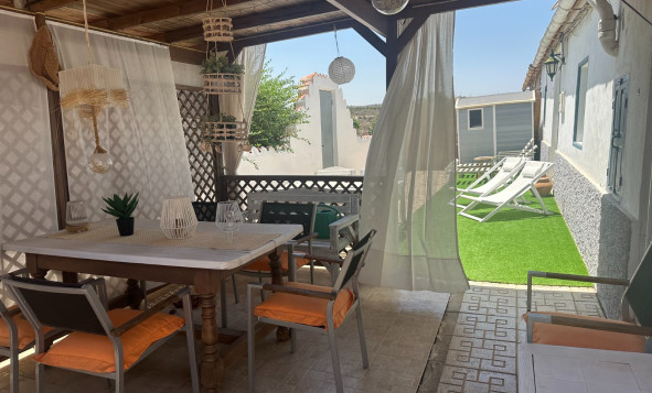 Resale - Villa - Torremendo - Orihuela