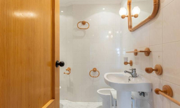 Herverkoop - 1. Appartement / flat - Torrevieja - Costa Blanca Zuid