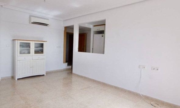 Resale - Apartment - Orihuela Costa