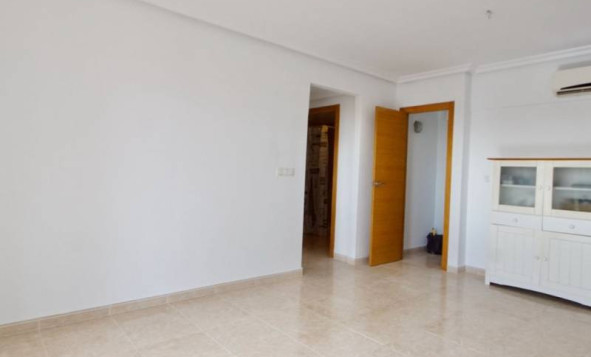 Resale - Apartment - Orihuela Costa