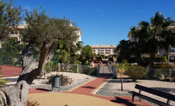 Resale - Apartment - Orihuela Costa