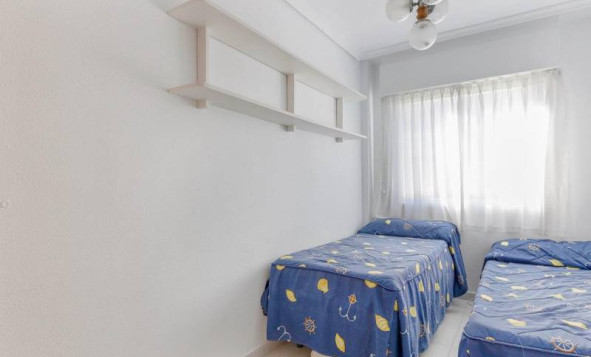 Resale - 2. Town house - Torrevieja