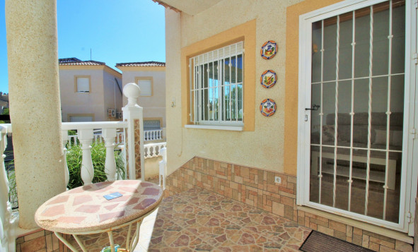 Resale - Villa - Playa Flamenca - Orihuela Costa