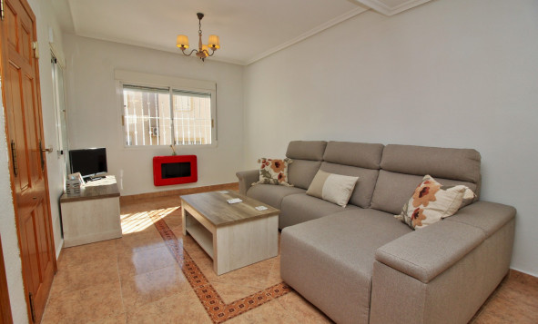 Reventa - Villa - Playa Flamenca - Orihuela Costa