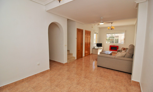 Resale - Villa - Playa Flamenca - Orihuela Costa