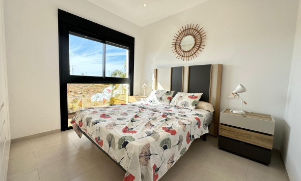 Reventa - Villa - LOS ALCÁZARES - Serena Golf