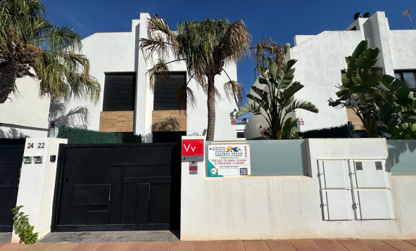 Reventa - Villa - LOS ALCÁZARES - Serena Golf