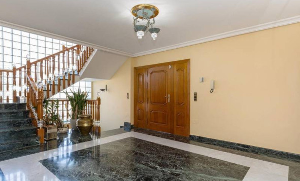 Herverkoop - 3. Halfvrijstaand huis - Torrevieja - Costa Blanca Zuid