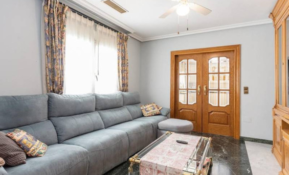 Herverkoop - 3. Halfvrijstaand huis - Torrevieja - Costa Blanca Zuid