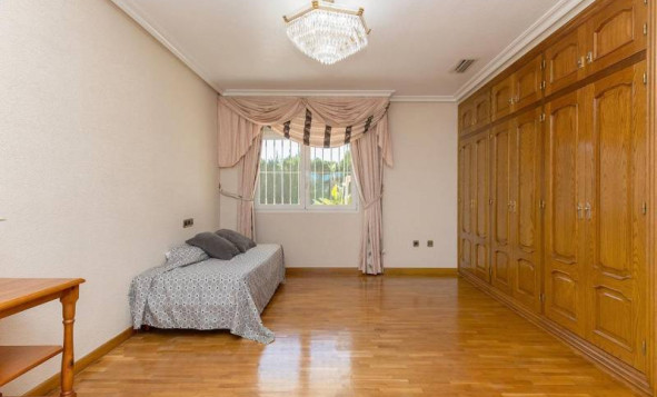 Herverkoop - 3. Halfvrijstaand huis - Torrevieja - Costa Blanca Zuid