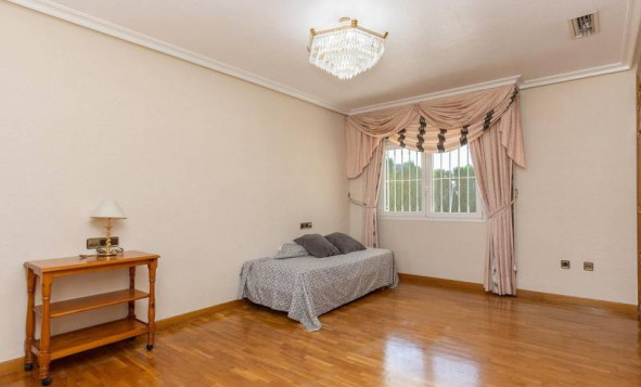 Herverkoop - 3. Halfvrijstaand huis - Torrevieja - Costa Blanca Zuid