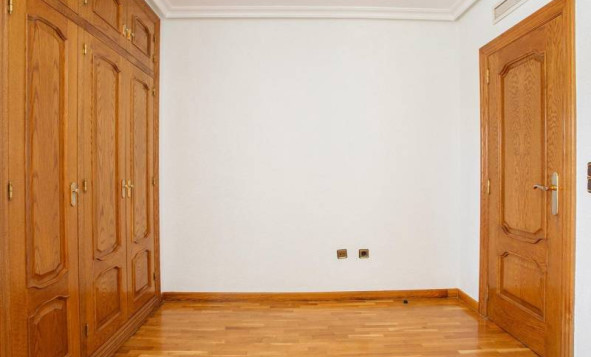 Herverkoop - 3. Halfvrijstaand huis - Torrevieja - Costa Blanca Zuid