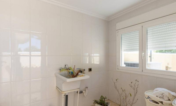 Herverkoop - 3. Halfvrijstaand huis - Torrevieja - Costa Blanca Zuid