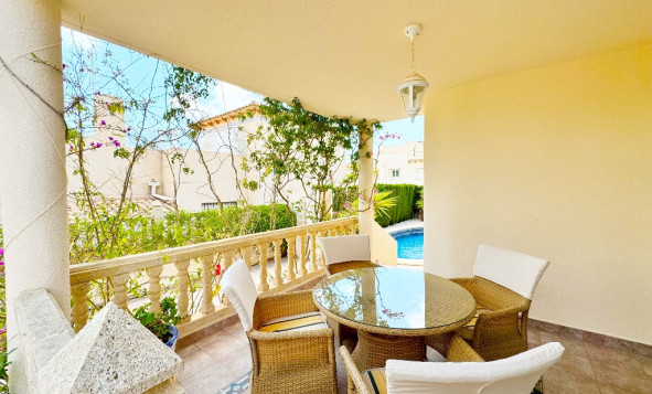 Resale - Villa - Las Ramblas - Orihuela Costa