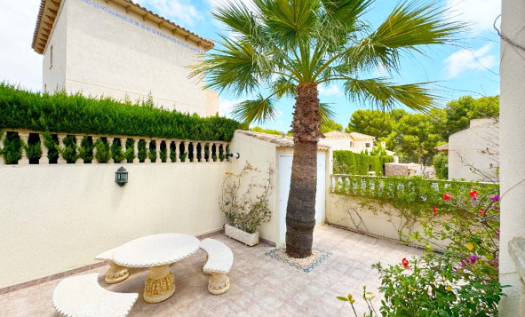 Resale - Villa - Las Ramblas - Orihuela Costa