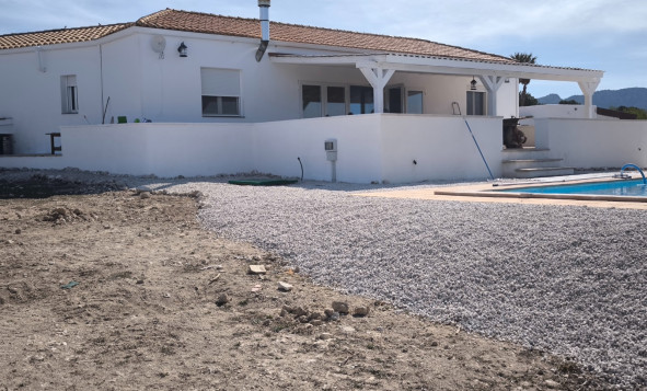 Resale - 4. House - Detached Villa - Salinas - Pinoso