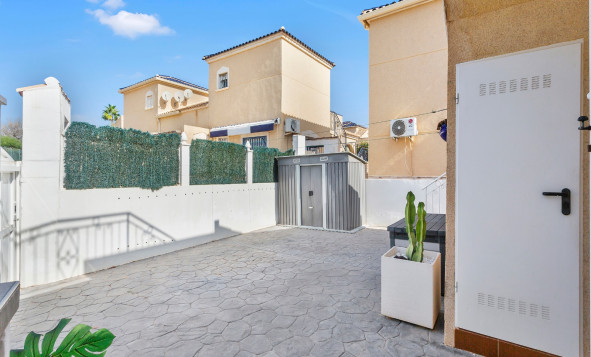 Herverkoop - Villa - Torrevieja - Orihuela Costa