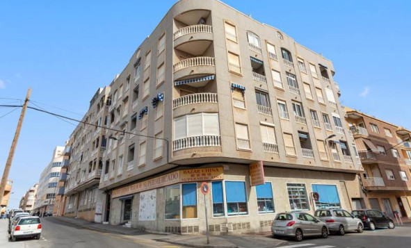 Herverkoop - 1. Appartement / flat - Torrevieja - Costa Blanca Zuid