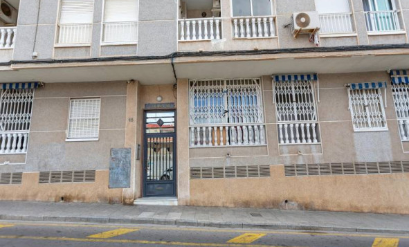 Herverkoop - 1. Appartement / flat - Torrevieja - Costa Blanca Zuid