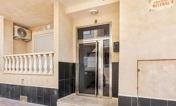 Resale - 1. Apartment / flat - Torrevieja