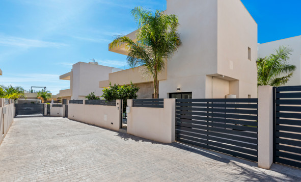 Reventa - Villa - Los Montesinos - Torrevieja