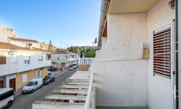 Reventa - 2. Town house - Torrevieja