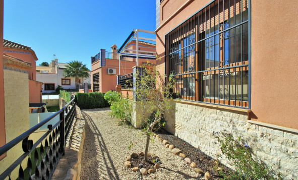 Herverkoop - Villa - San Miguel de Salinas - Orihuela Costa